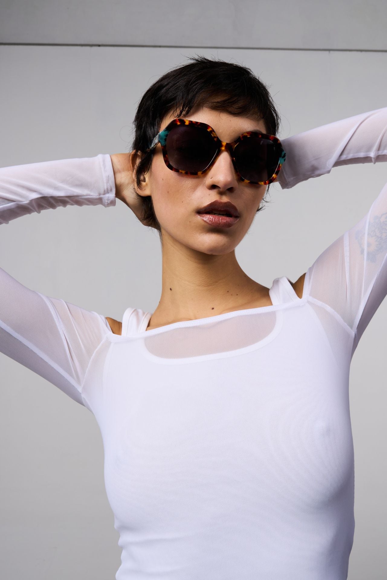 KOMONO Iggy – Lunettes de soleil femme écaille et vert