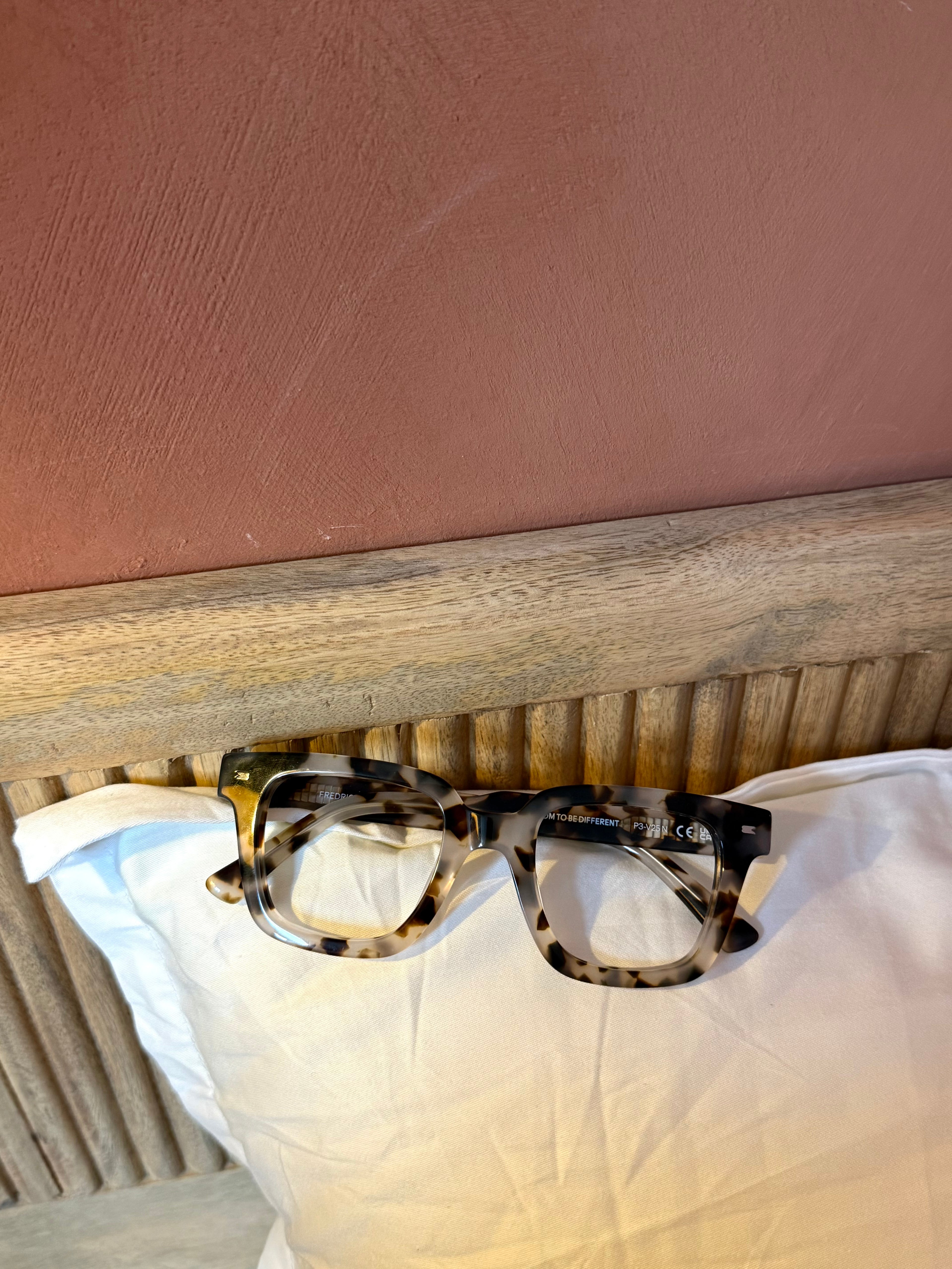 MR.BOHO – Frederic Ksen | Lunettes de vue femme écaille