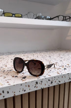 LANCEL LA91049 – Lunettes de soleil femme écaille & verres brun dégradé